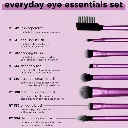 RT EVERYDAY EYE ESSENTIALS BRUSH KIT - 8 PCS 