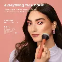 RT EVERYTHING FACE BRUSH 