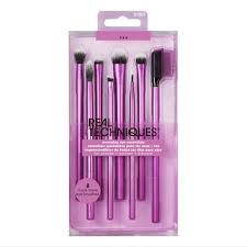 [RT-261841] RT EVERYDAY EYE ESSENTIALS BRUSH KIT - 8 PCS 