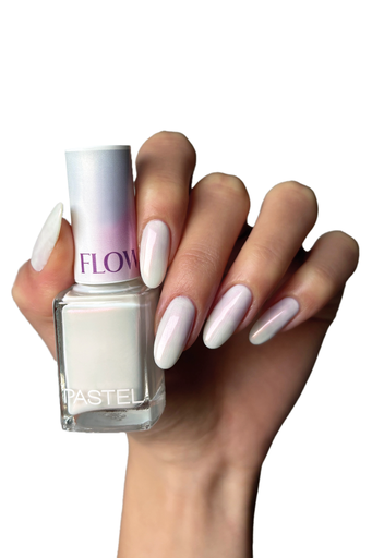 PASTEL NAIL POLISH 